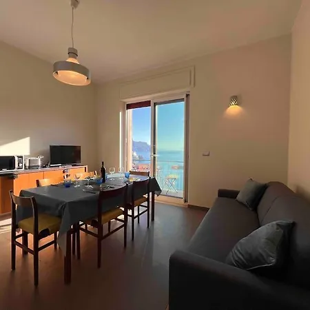 Panoramico A Due Passi Dal Mare Apartment *