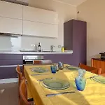 Lägenhet Panoramico A Due Passi Dal Mare *